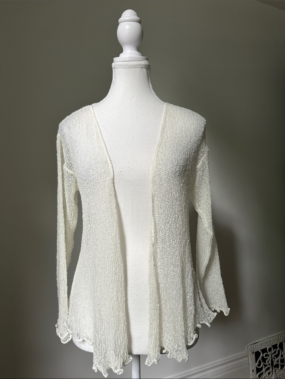 UNBRANDED Cream Knit Open Front Lettuce Hem Fairy Whimsigoth Boho Cardigan Small